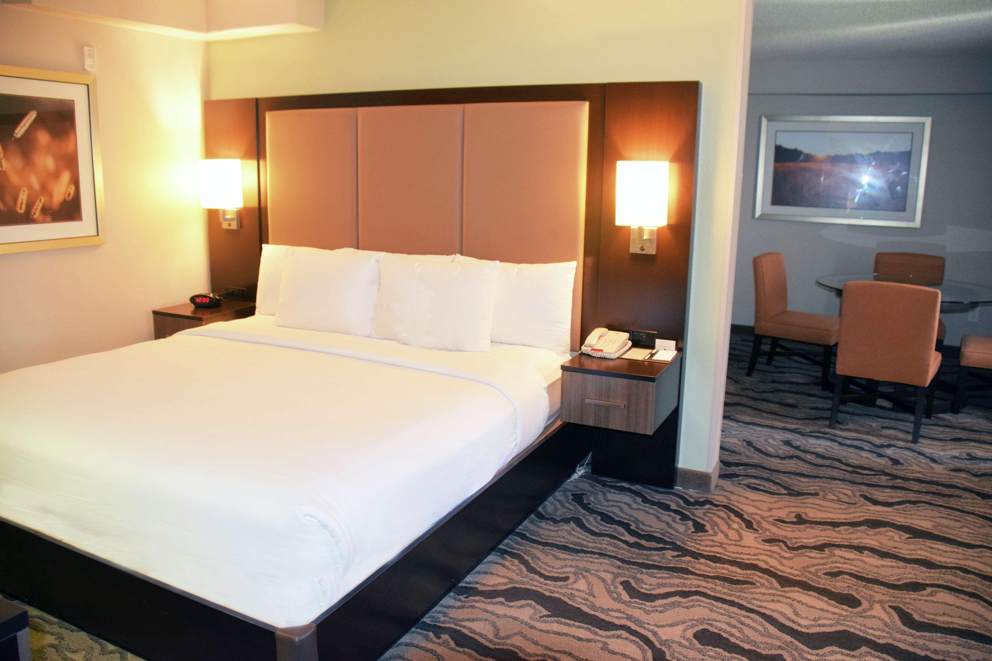 Doubletree By Hilton Downtown