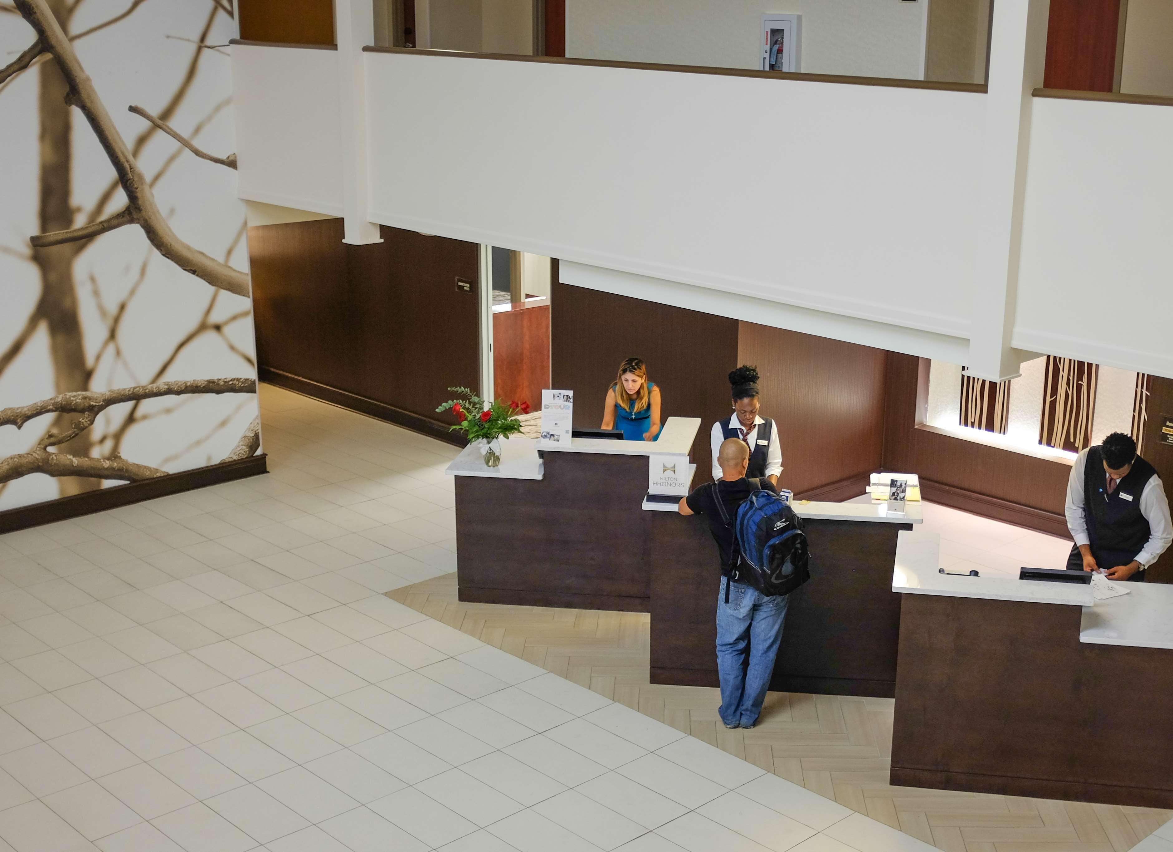 Doubletree By Hilton Downtown Hotel 4*