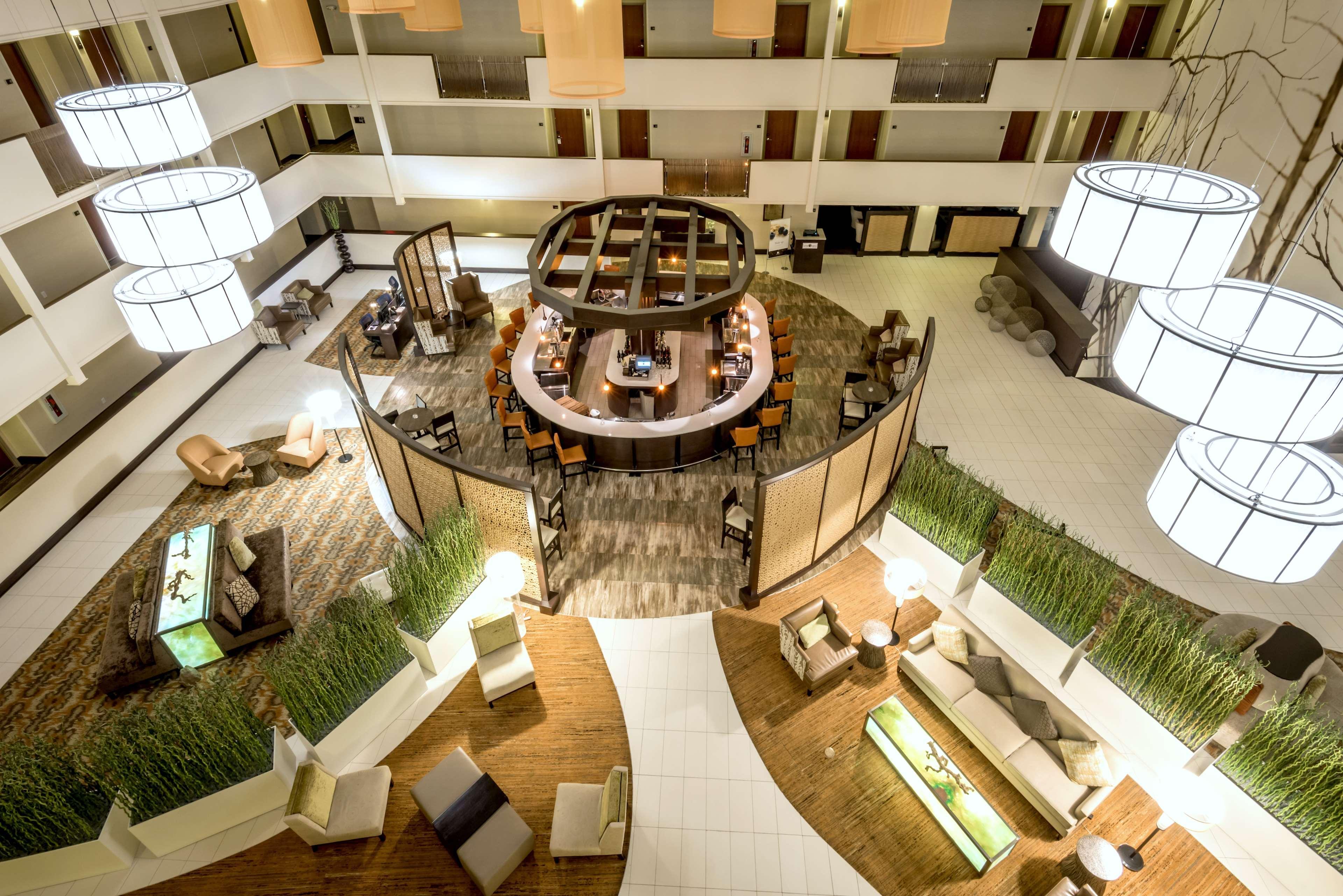 Doubletree By Hilton Downtown Hotel