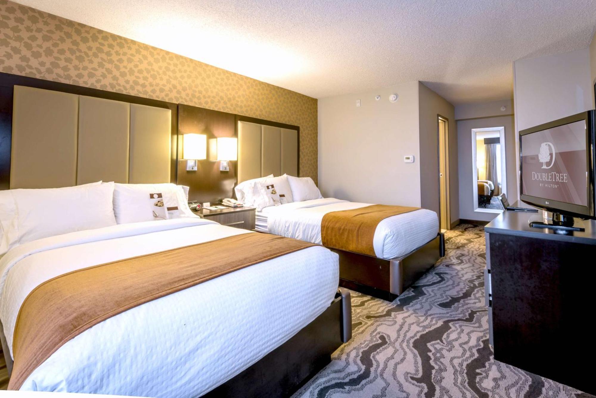 Doubletree By Hilton Downtown 4*